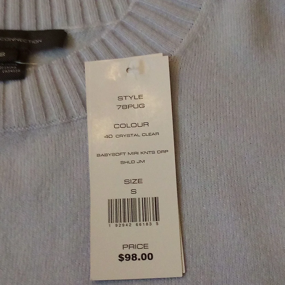 French Connection - Lilac Pull-Over Sweater, Size Small, Slits On Both Sides,... - Picture 6 of 10